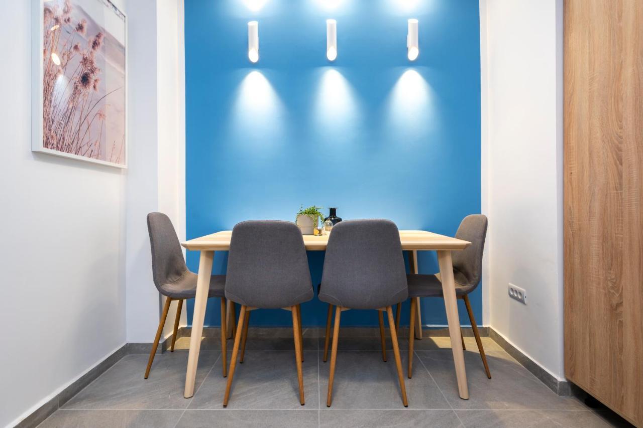 Blue Design Apartament In Magheru Bucarest Esterno foto