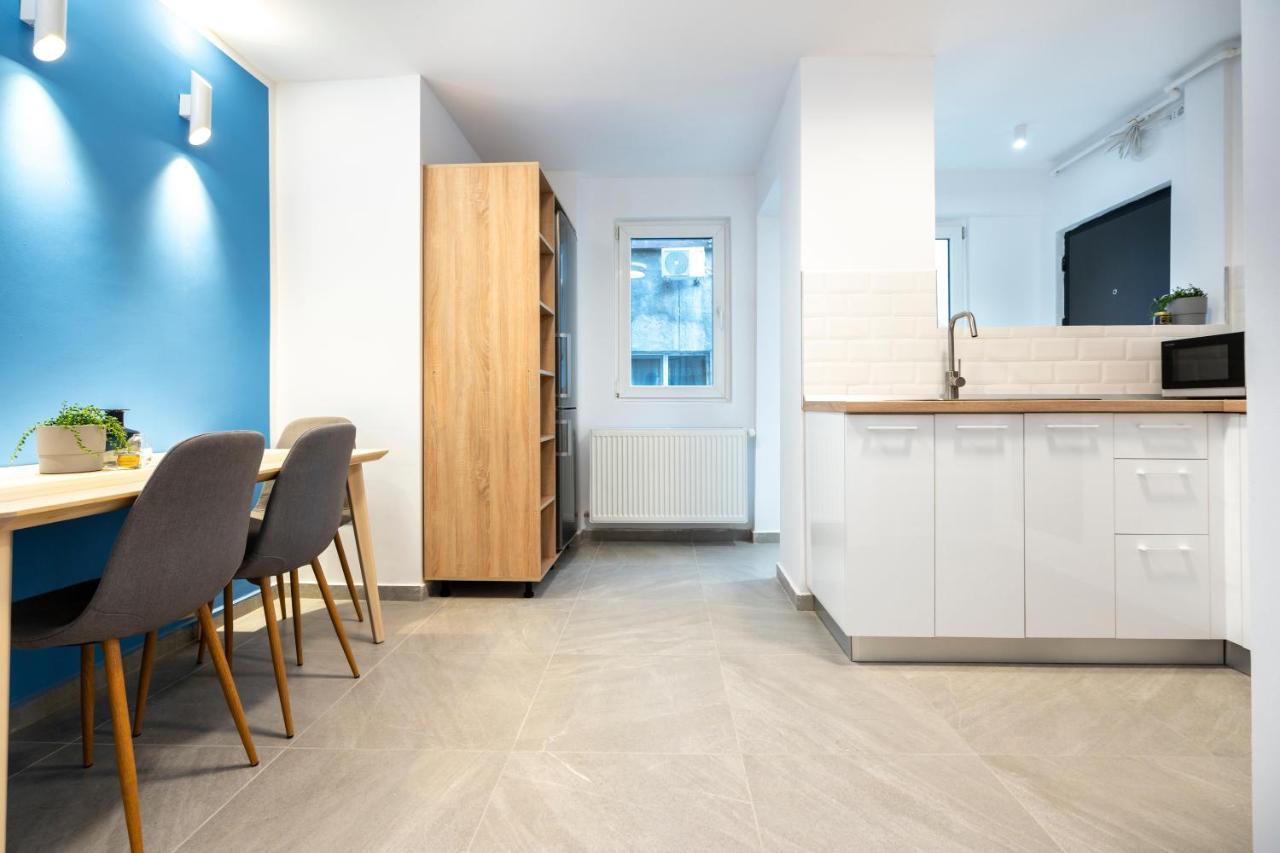 Blue Design Apartament In Magheru Bucarest Esterno foto